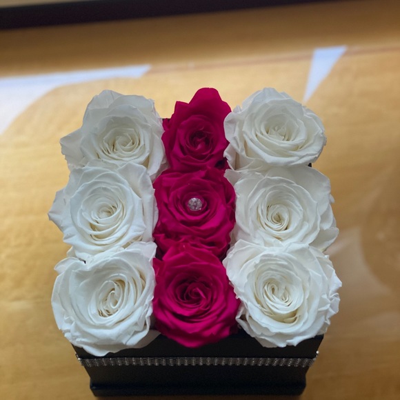 Real roses that last for years !! 🌹🌹🌹 - Picture 16 of 16